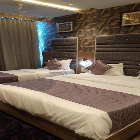 Hotel Lotus Villa Ahmedabad Exterior photo